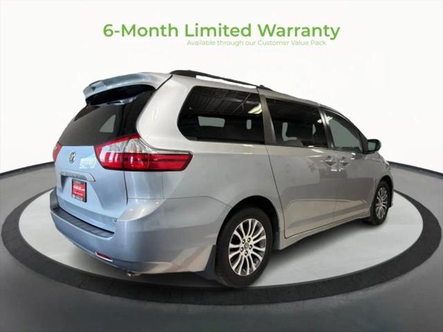 2018 Toyota Sienna XLE 8 Passenger