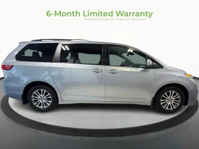 2018 Toyota Sienna XLE 8 Passenger