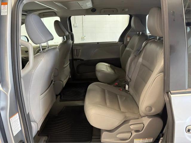 2018 Toyota Sienna XLE 8 Passenger