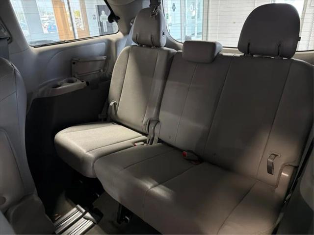 2018 Toyota Sienna XLE 8 Passenger