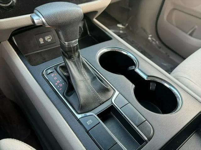 2019 Kia Sedona L