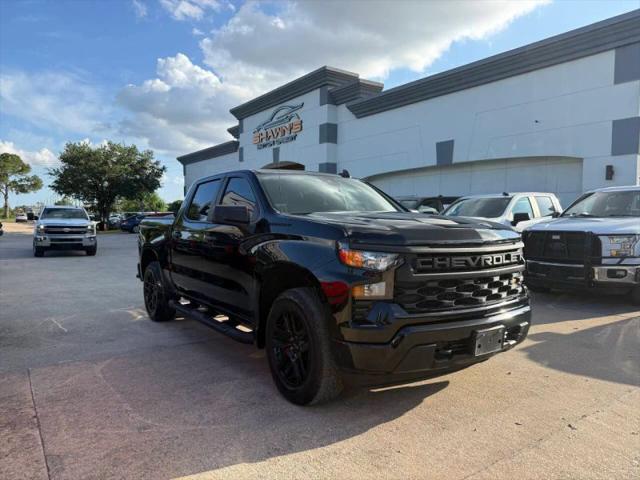 2024 Chevrolet Silverado 1500 2WD Crew Cab Short Bed Custom