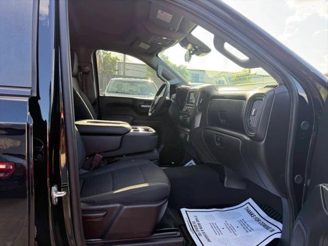 2024 Chevrolet Silverado 1500 2WD Crew Cab Short Bed Custom