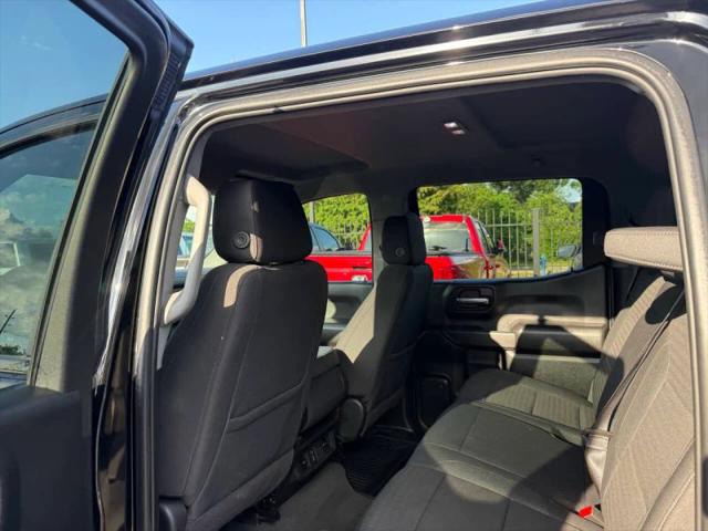 2024 Chevrolet Silverado 1500 2WD Crew Cab Short Bed Custom