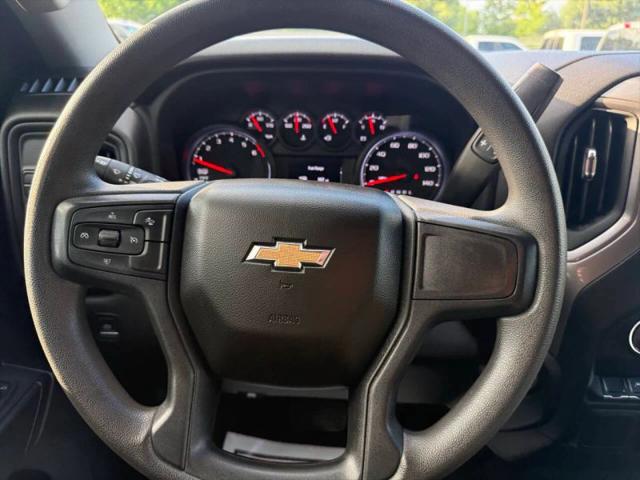2024 Chevrolet Silverado 1500 2WD Crew Cab Short Bed Custom