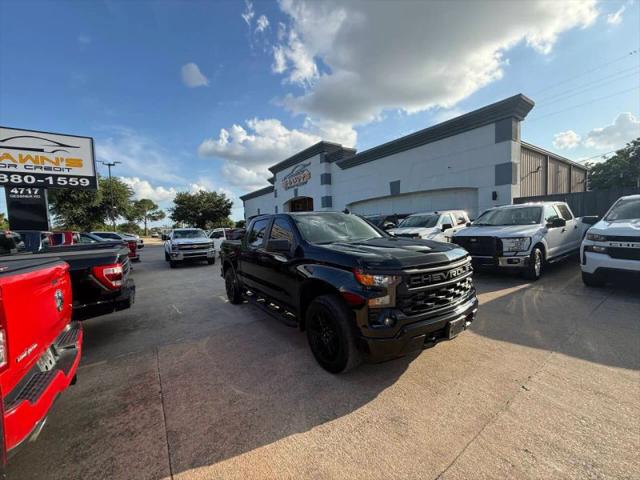 2024 Chevrolet Silverado 1500 2WD Crew Cab Short Bed Custom
