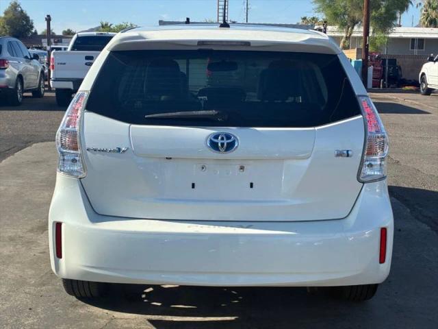 2012 Toyota Prius v Two
