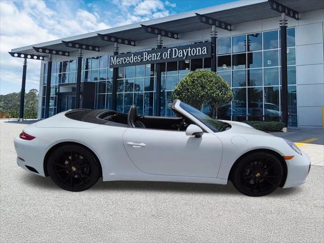 2017 Porsche 911 Carrera