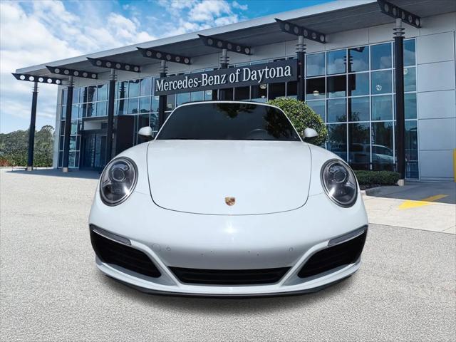 2017 Porsche 911 Carrera
