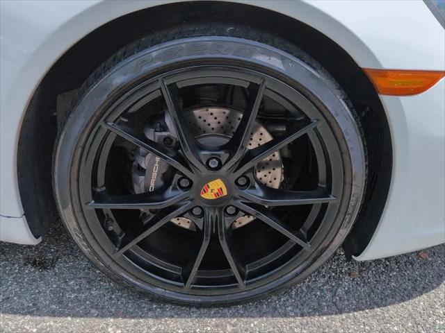 2017 Porsche 911 Carrera