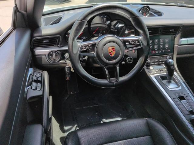2017 Porsche 911 Carrera