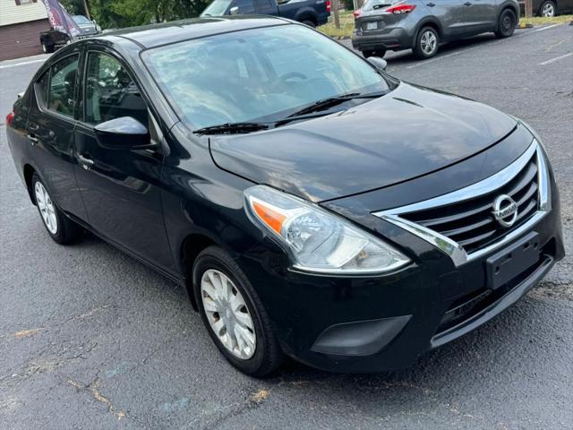 2017 Nissan Versa 1.6 S+