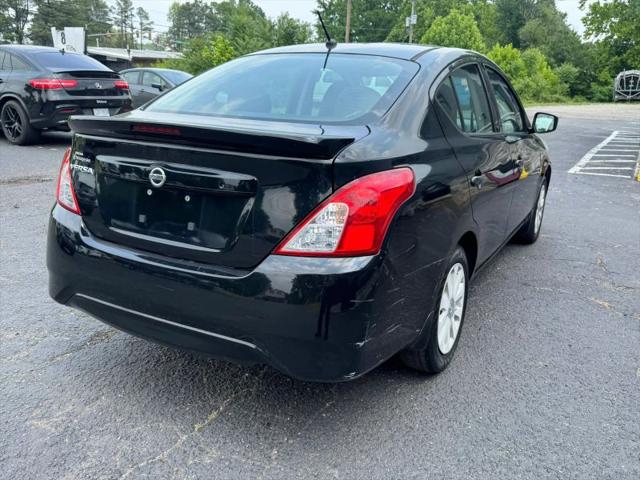 2017 Nissan Versa 1.6 S+