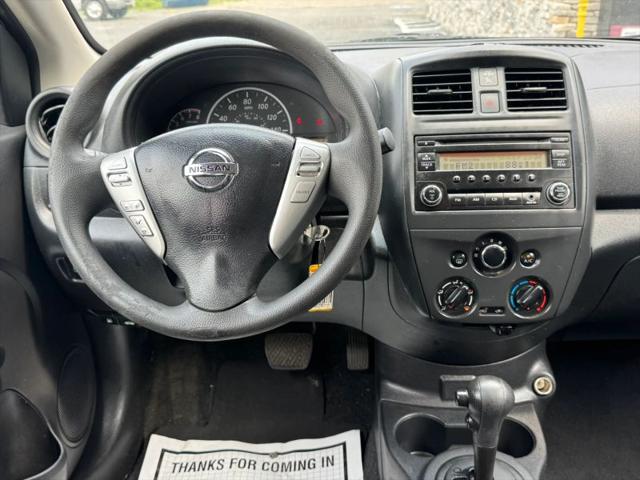 2017 Nissan Versa 1.6 S+