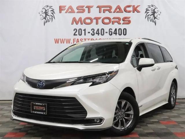 2021 Toyota Sienna XLE for sale in Paterson, NJ