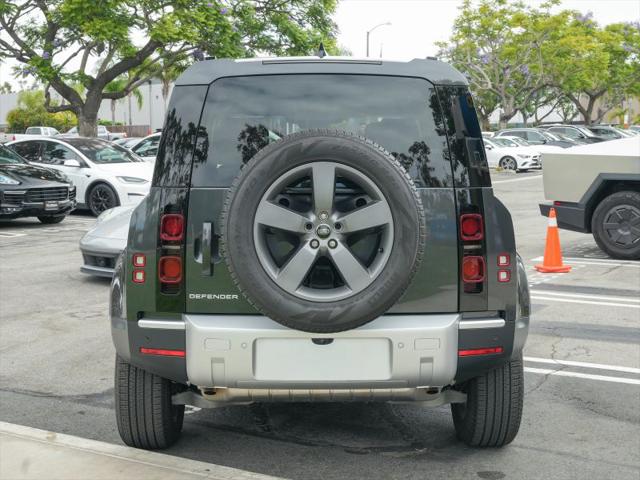 2025 Land Rover Defender 110 P300
