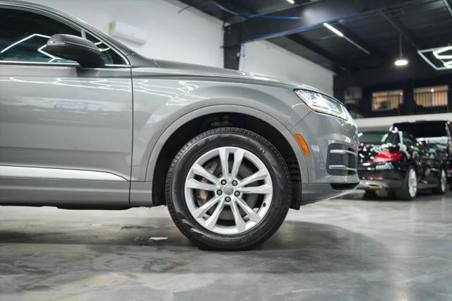 2017 Audi Q7 3.0T Premium