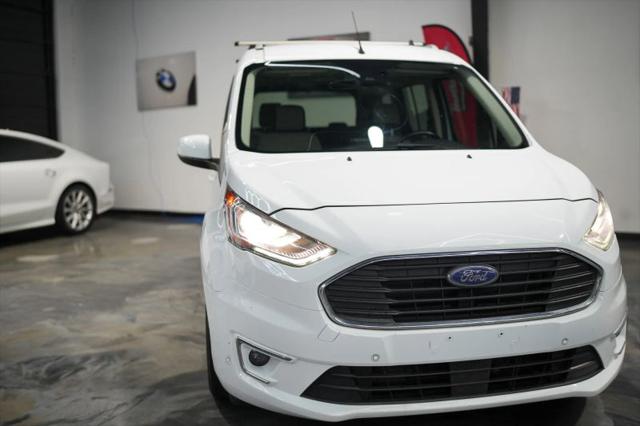 2022 Ford Transit Connect Titanium Passenger Wagon