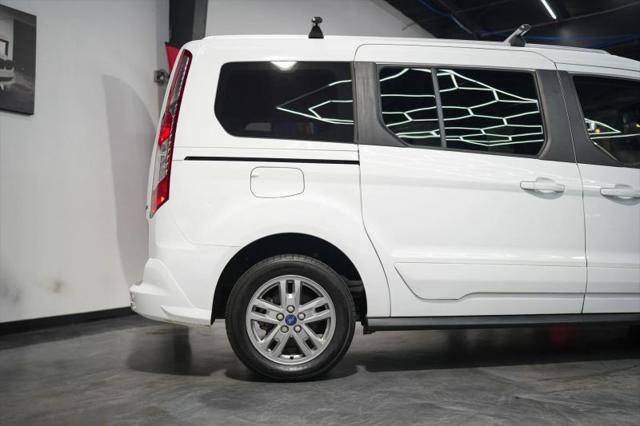 2022 Ford Transit Connect Titanium Passenger Wagon