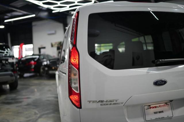 2022 Ford Transit Connect Titanium Passenger Wagon