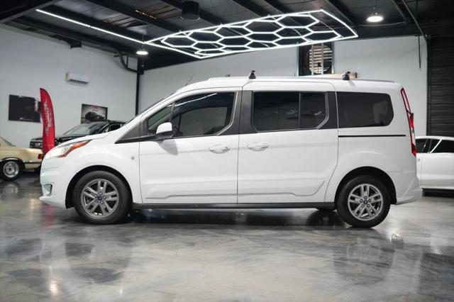 2022 Ford Transit Connect Titanium Passenger Wagon