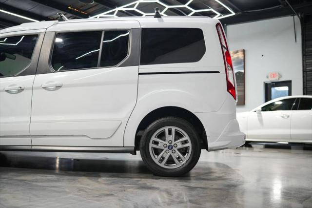 2022 Ford Transit Connect Titanium Passenger Wagon