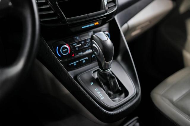 2022 Ford Transit Connect Titanium Passenger Wagon