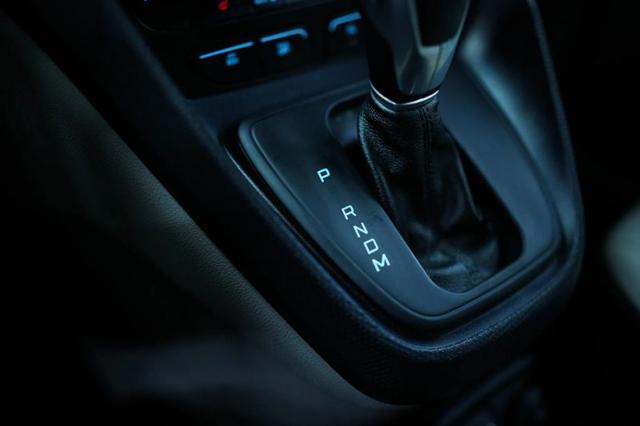 2022 Ford Transit Connect Titanium Passenger Wagon