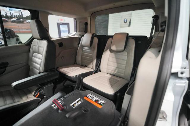 2022 Ford Transit Connect Titanium Passenger Wagon