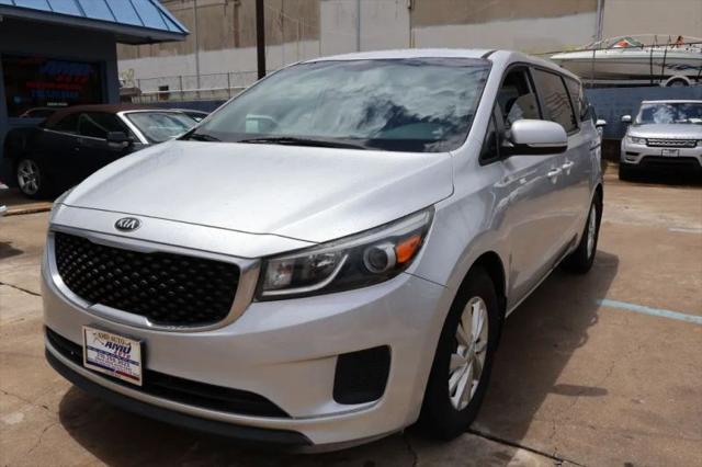 2016 Kia Sedona L