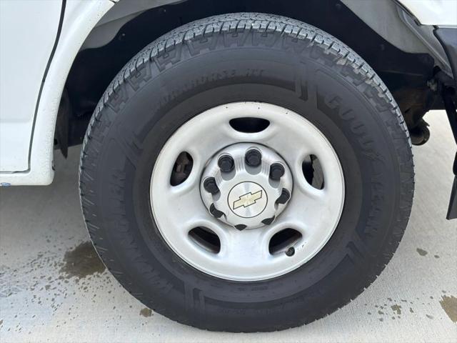 2021 Chevrolet Express Cargo Van RWD 2500 Regular Wheelbase WT
