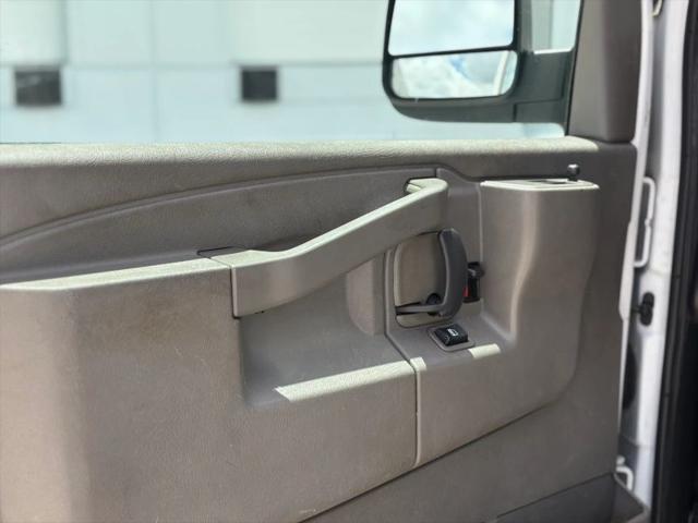 2021 Chevrolet Express Cargo Van RWD 2500 Regular Wheelbase WT