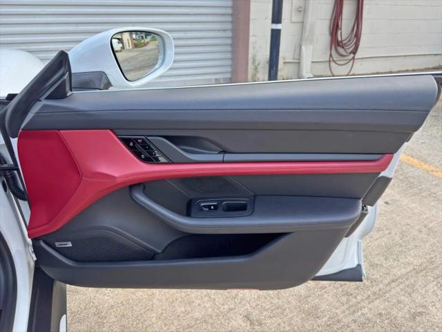 2020 Porsche Taycan Turbo