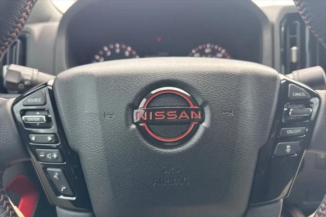 2025 Nissan Frontier Crew Cab Long Bed PRO-4X 4x4