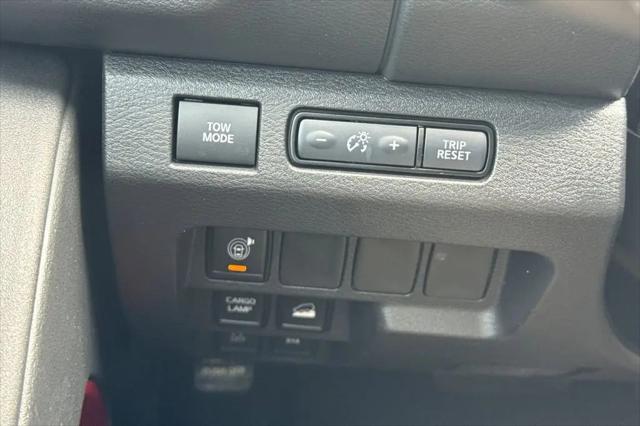 2025 Nissan Frontier Crew Cab Long Bed PRO-4X 4x4