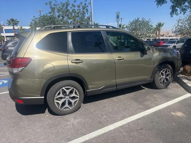 2023 Subaru Forester Premium