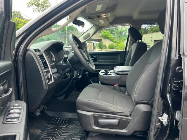 2019 Ram 1500 Classic Express Quad Cab 4x4 6'4" Box
