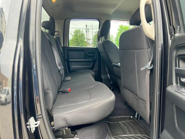 2019 Ram 1500 Classic Express Quad Cab 4x4 6'4" Box