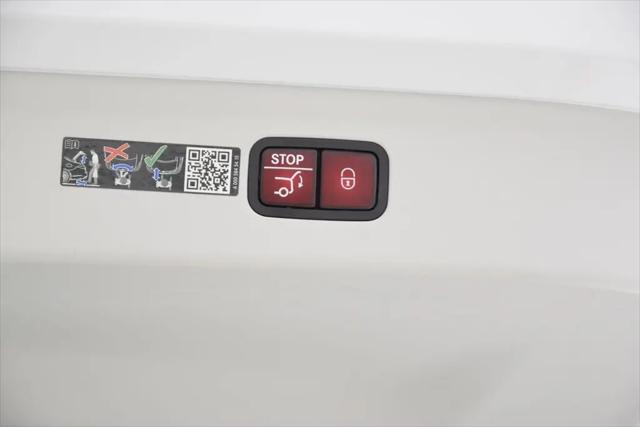 2026 Mercedes-Benz EQE 320 EQE 320