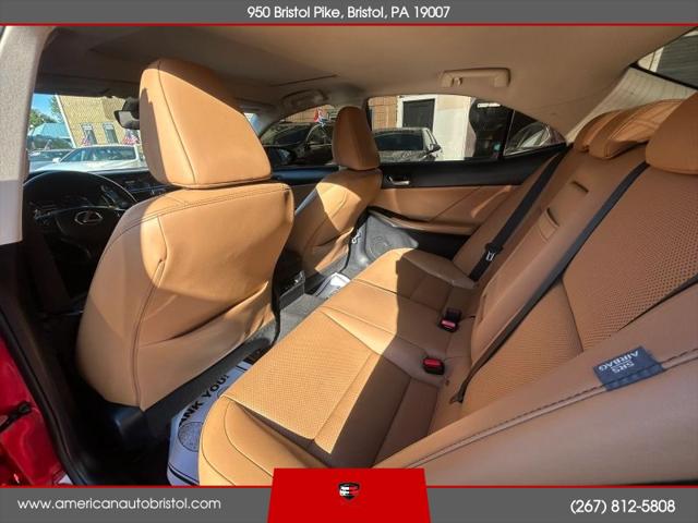 2018 Lexus IS 300 300