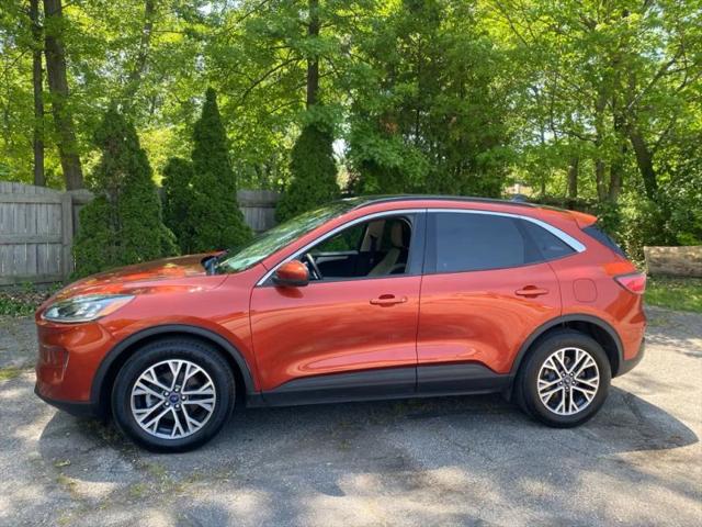 2020 Ford Escape SEL