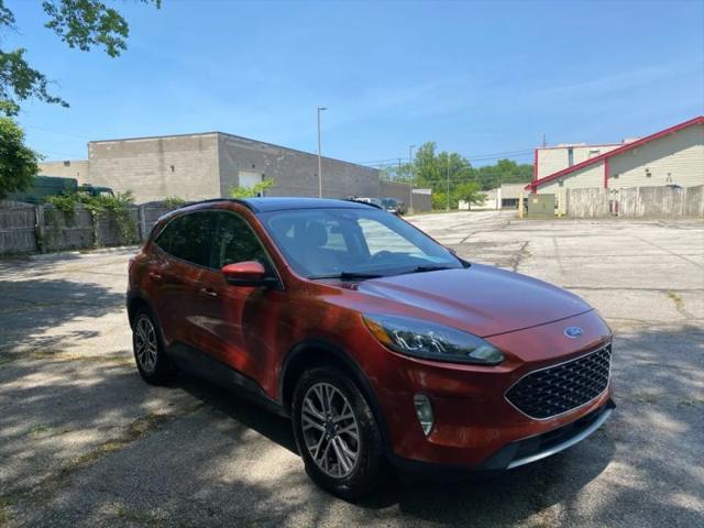 2020 Ford Escape SEL