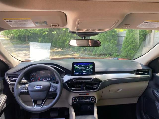 2020 Ford Escape SEL