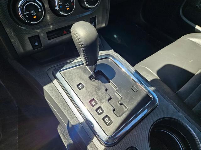 2013 Dodge Challenger SXT Plus