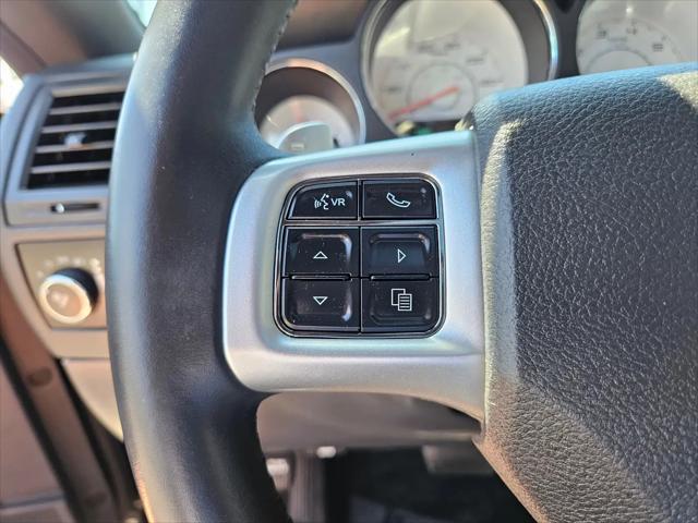 2013 Dodge Challenger SXT Plus