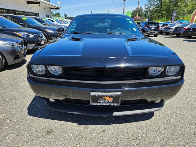 2013 Dodge Challenger SXT Plus