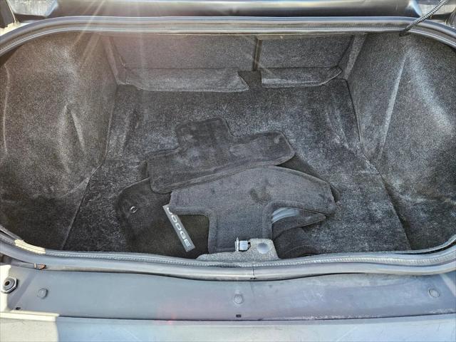 2013 Dodge Challenger SXT Plus