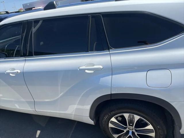 2021 Toyota Highlander Hybrid XLE