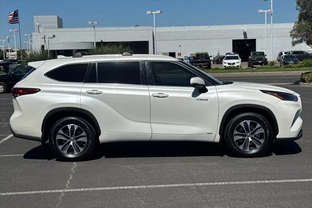 2021 Toyota Highlander Hybrid XLE