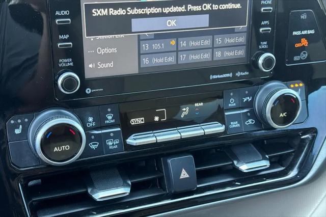 2021 Toyota Highlander Hybrid XLE